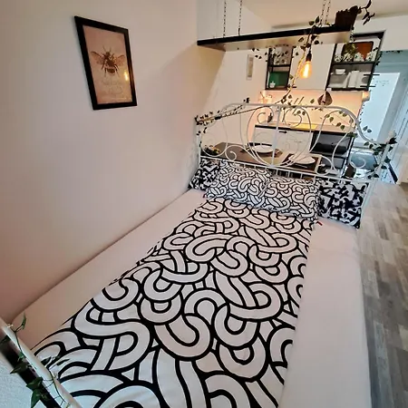 Apartma Cebelica * アンカラン