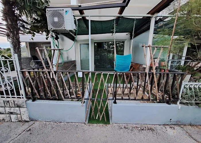 Apartma Cebelica Appartamento *